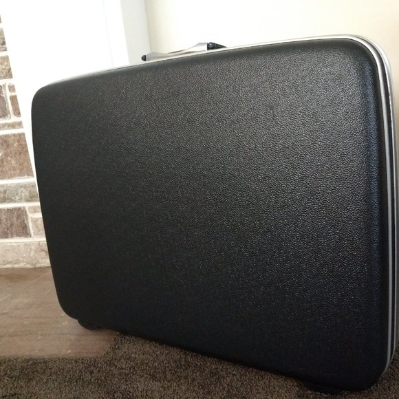 men's hard suitcase